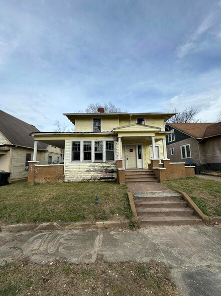 321 Park St, Bristol, VA 24201