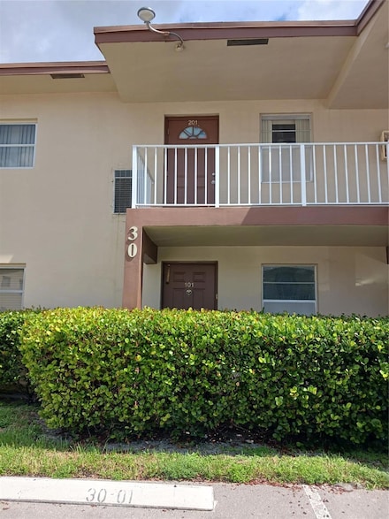 7505 NW 5th Ct Unit 201, Margate, FL 33063