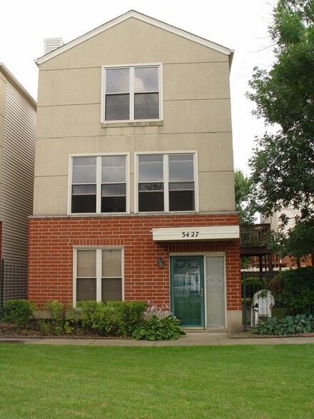 3427 W Polk St Unit 1, Chicago, IL 60624