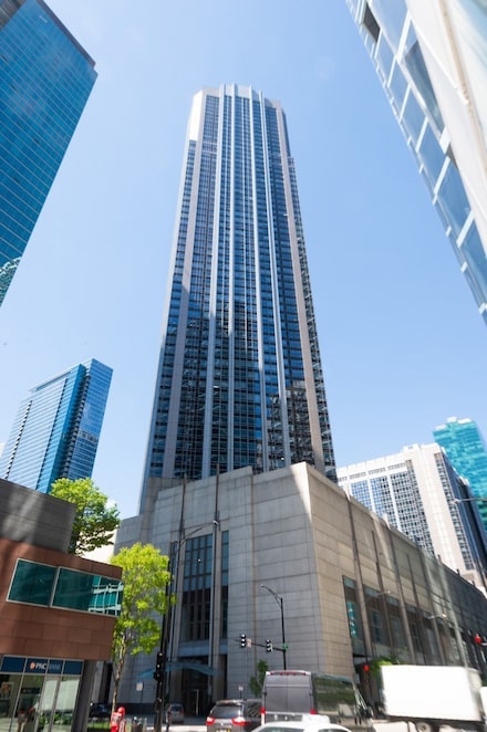 512 N Mcclurg Ct Unit 4302, Chicago, IL 60611