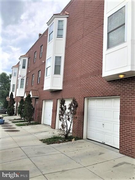 542 B N Front St Unit B, Camden, NJ 08102