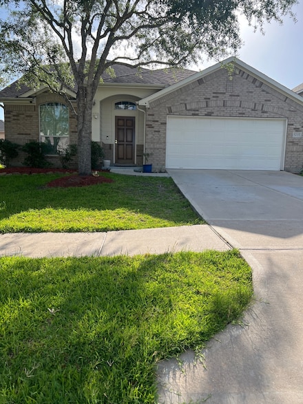 5215 Millwood Pass Cir, Richmond, TX 77407