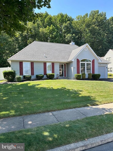 435 Stanford Rd, Fairless Hills, PA 19030