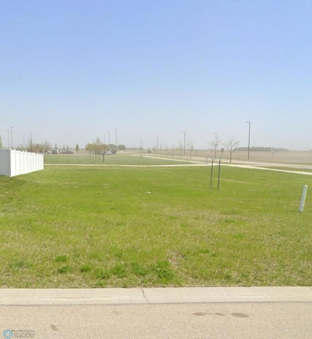 2310 44th St S, Moorhead, MN 56560