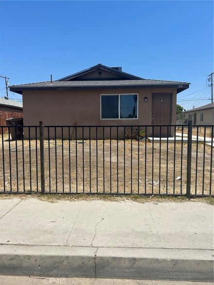313 Dr Martin Luther King jr Blvd, Bakersfield, CA 93307