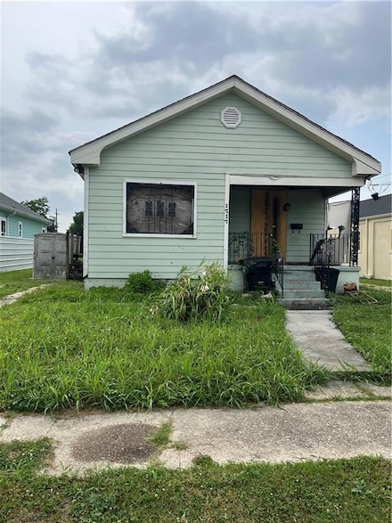 1717 Egania St, New Orleans, LA 70117
