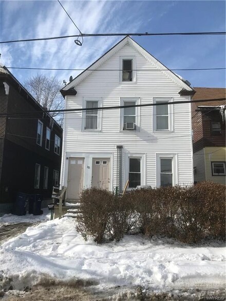 22 Lester St, Buffalo, NY 14210