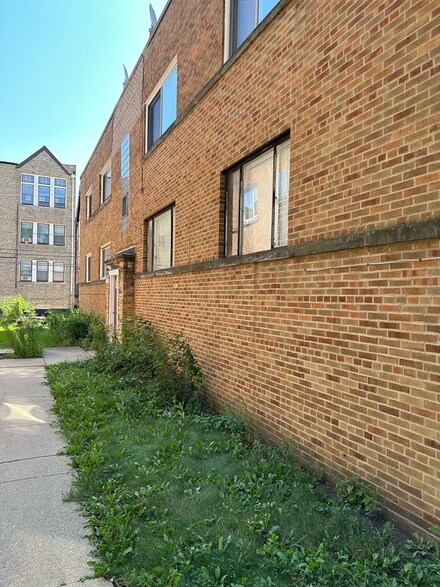 6437 N Kedzie Ave Unit 2W, Chicago, IL 60645