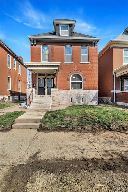 3535 Utah St, Saint Louis, MO 63118