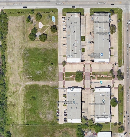 0 Gears Rd, Houston, TX 77067