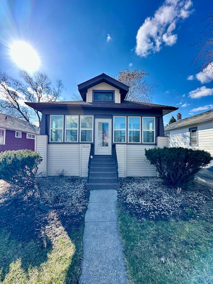 7618 Monroe Ave, Hammond, IN 46324