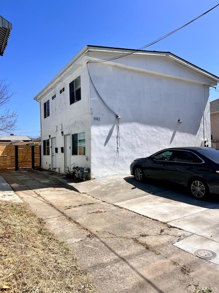 942 41st St, Emeryville, CA 94608