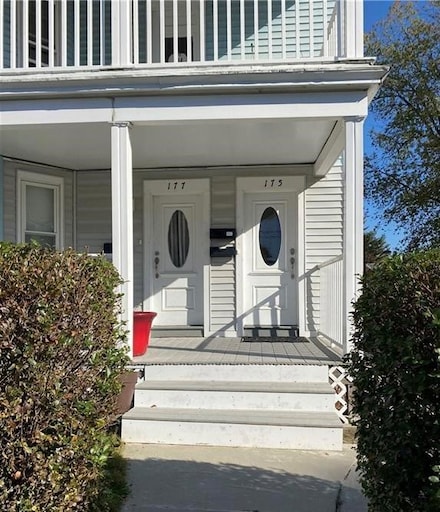 175 6th Ave Unit 2, Woonsocket, RI 02895