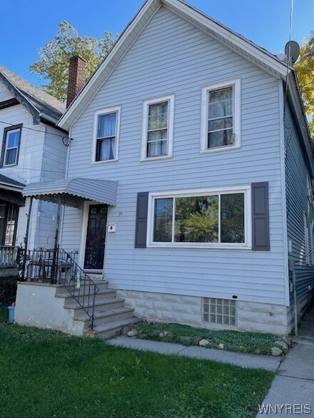 35 Zittel St, Buffalo, NY 14210