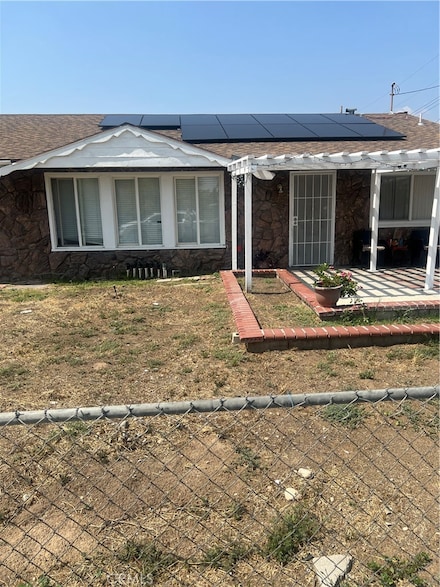 26832 6th St, Highland, CA 92346