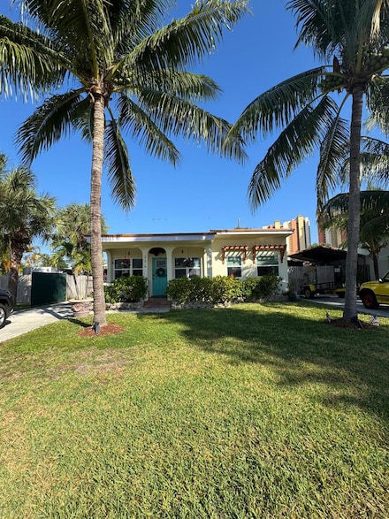 256 E 24th St, Riviera Beach, FL 33404