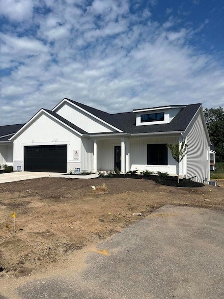 6704 Sheldon Crossings Dr Unit 45, Hudsonville, MI 49426