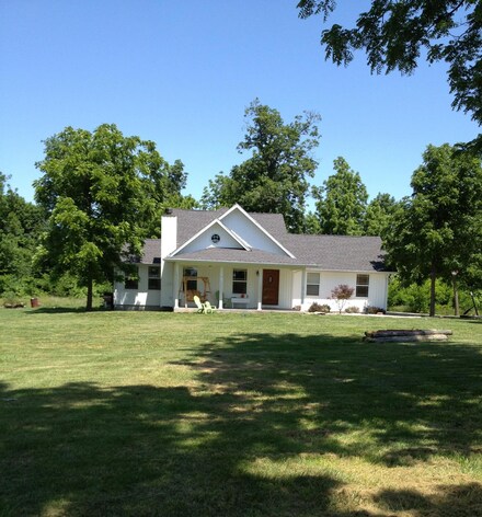 24690 Lawrence 2065, Bois D'Arc, MO 65612