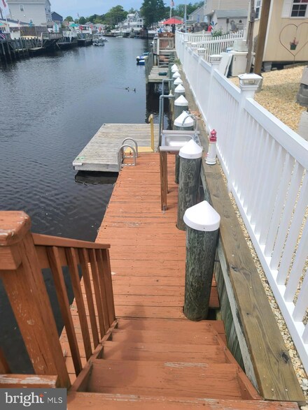 873 Jane Dr, Manahawkin, NJ 08050