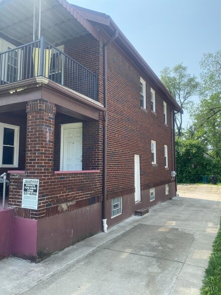 1967 Berkley Ave, Cincinnati, OH 45237