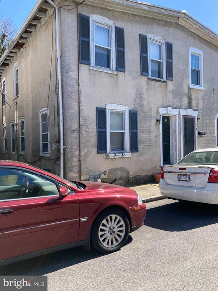 211 Sheas Terrace, Ardmore, PA 19003