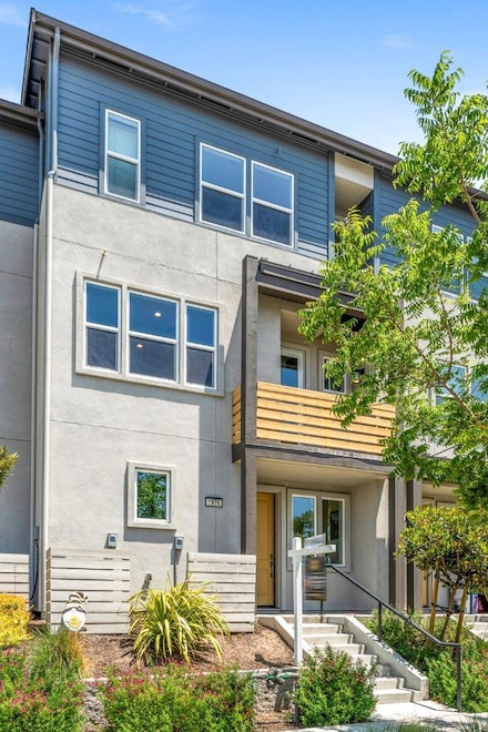 1976 Tarob Ct, Milpitas, CA 95035