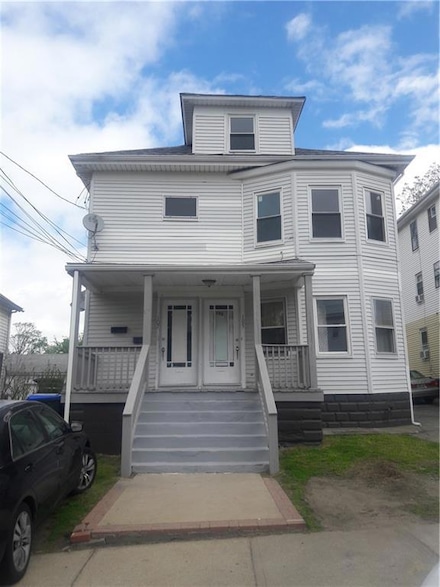 105 Rosedale St, Providence, RI 02909
