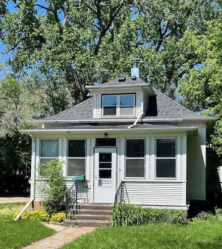 701 9th Ave SE, Aberdeen, SD 57401