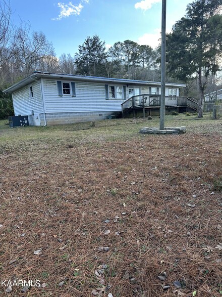 6414 Hubert Bean Rd, Knoxville, TN 37918