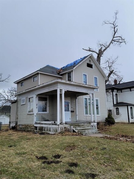 1523 B Ave NE, Cedar Rapids, IA 52402