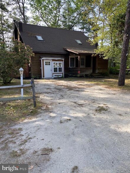 2654 Thurston Ave, Hammonton, NJ 08037