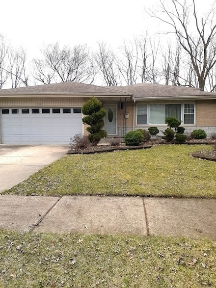 15831 Dante Dr, South Holland, IL 60473