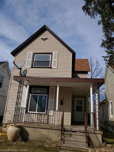 118 Henry Clay Ave, Pontiac, MI 48341