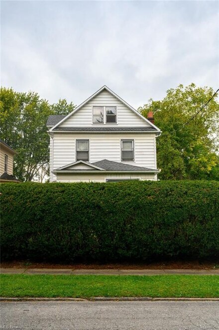 3648 Neilson Ave, Youngstown, OH 44502