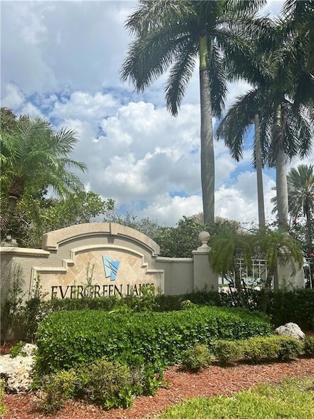 5065 Wiles Rd Unit 203, Coconut Creek, FL 33073
