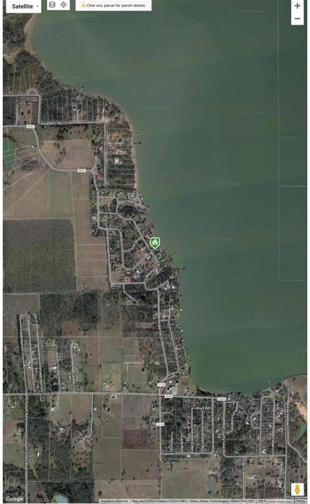 8431 Lakeshore Dr, Kemp, TX 75143