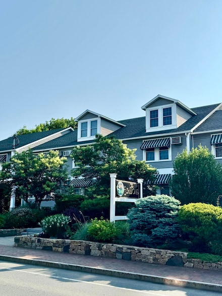 298 Main St Unit 114, Ogunquit, ME 03907