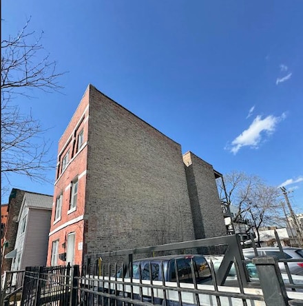 944 W 18th St, Chicago, IL 60608