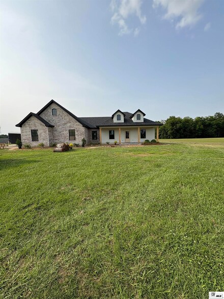 Mangham, LA 71259