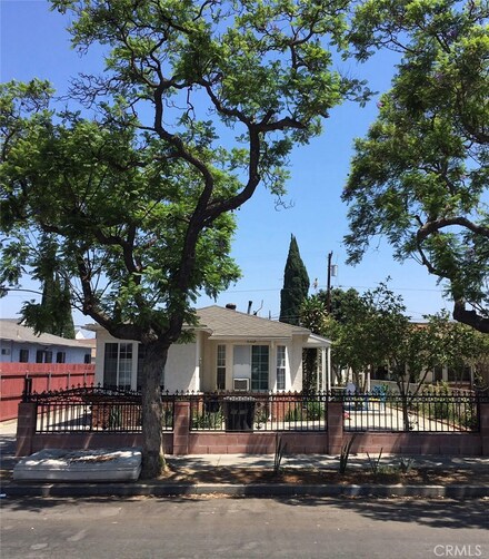 1600 Gardenia Ave, Long Beach, CA 90813