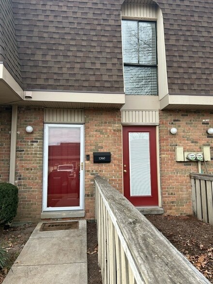 1360 Tishman Ln, Indianapolis, IN 46260