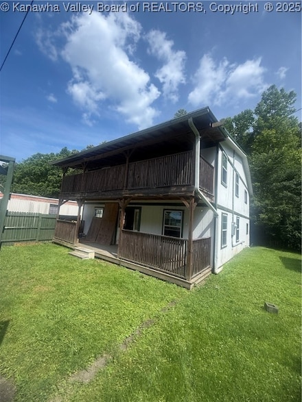 2075 Hewett Creek Rd, Jeffrey, WV 25114