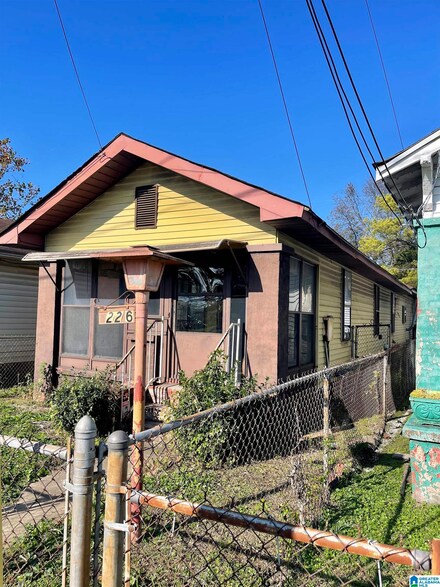 226 Jefferson Blvd, Birmingham, AL 35217