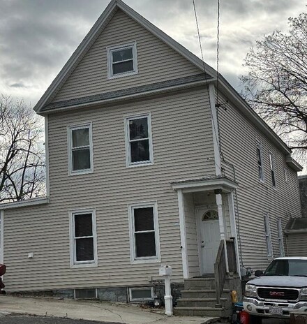 53-55 Seventh St, Lowell, MA 01850