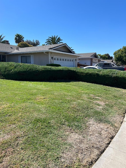 2902 Litchfield Dr, Stockton, CA 95209