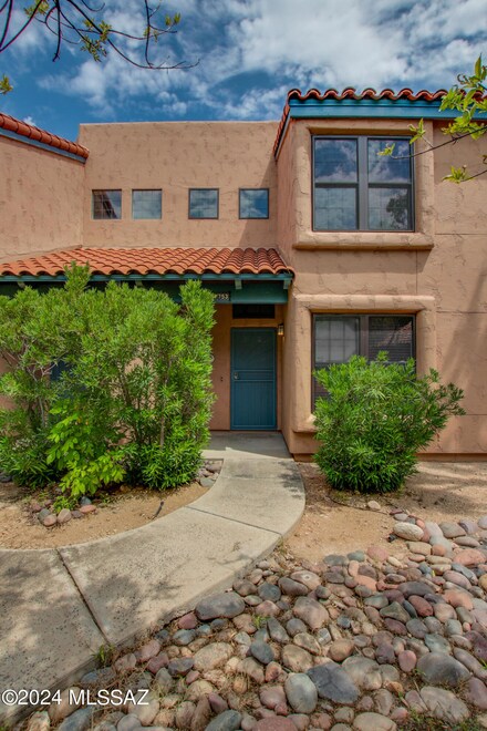 7753 E Via Ventana Norte, Tucson, AZ 85750