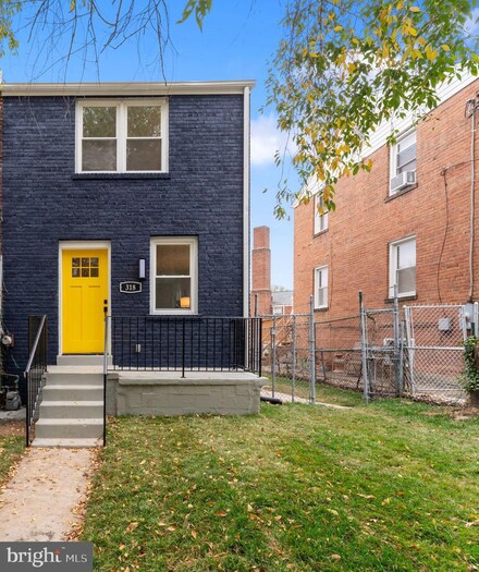 318 Eastern Ave NE, Washington, DC 20019