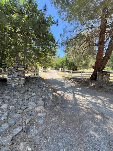 6719 Carvers Rd, Placerville, CA 95667