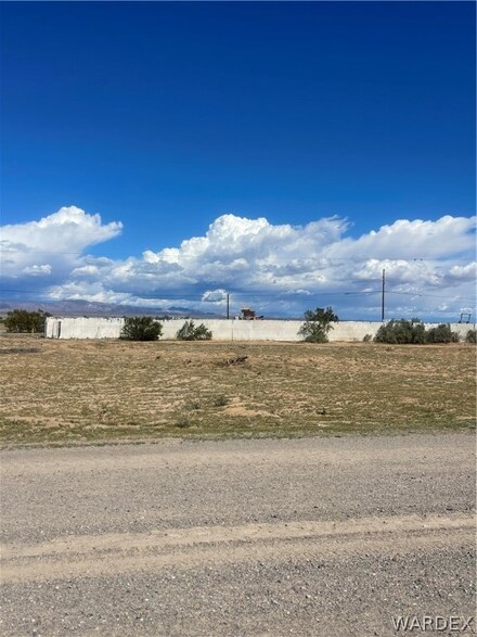 10210 Townsend Cir, Mohave Valley, AZ 86440