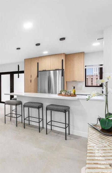 608 SE 2nd Ave, Delray Beach, FL 33483